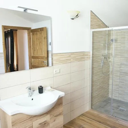 Welcomely - Menhir Appartement Olmedo