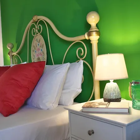Welcomely - Menhir Appartement Olmedo