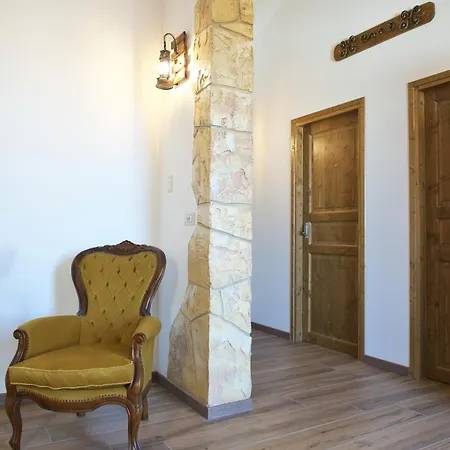 Welcomely - Menhir Appartement Olmedo